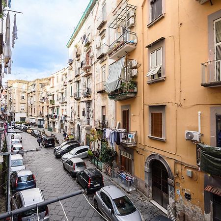 Random B&B Napoli Bagian luar foto